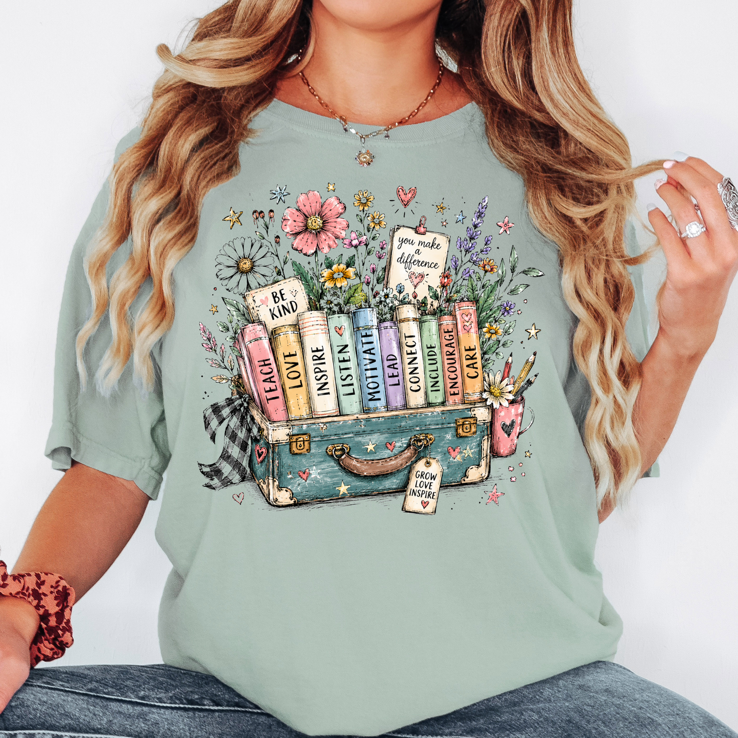 Be kind, suitcase full of books- Faith T-shirt